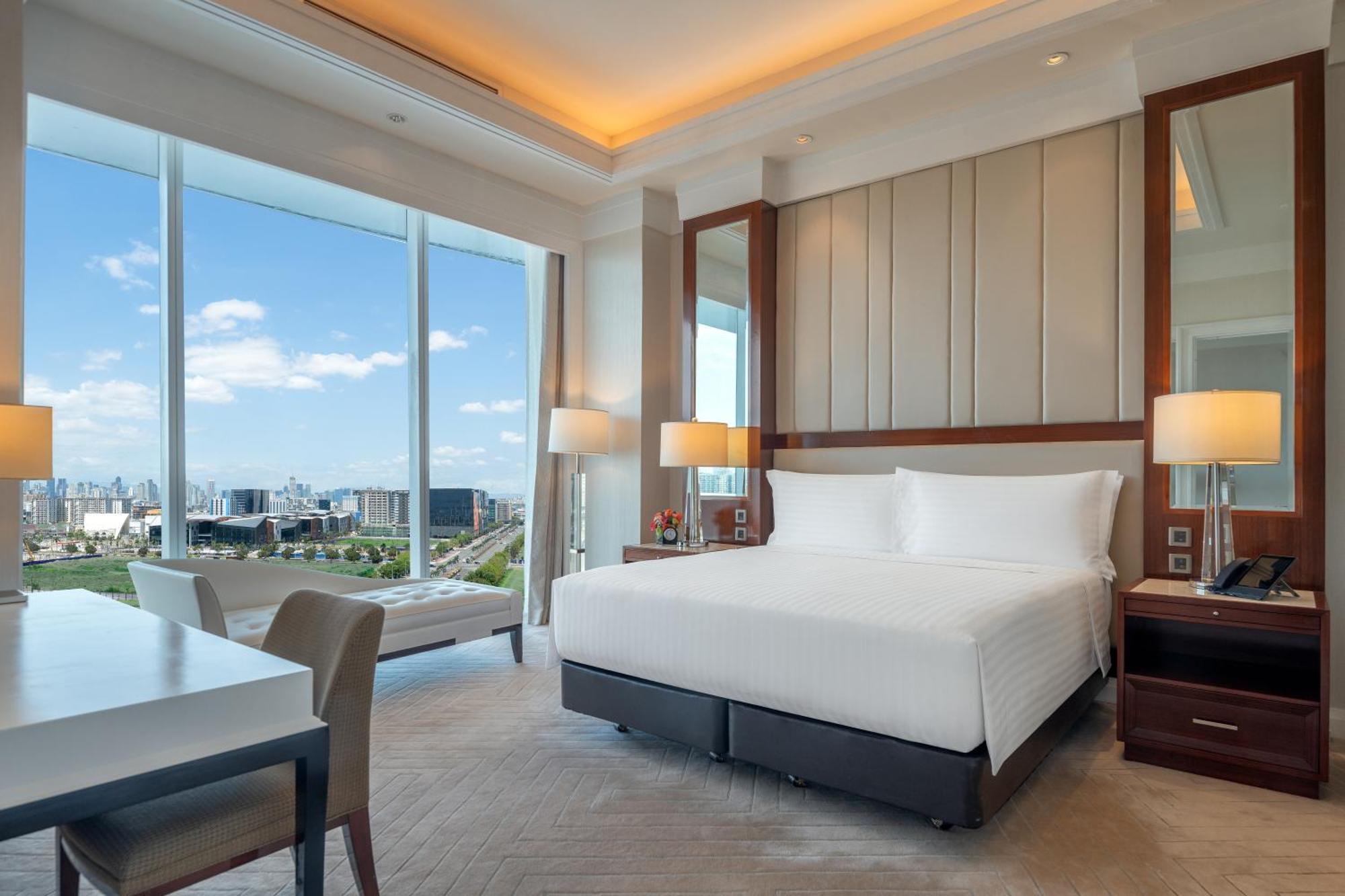 Hotel Solaire Entertainment 5*
