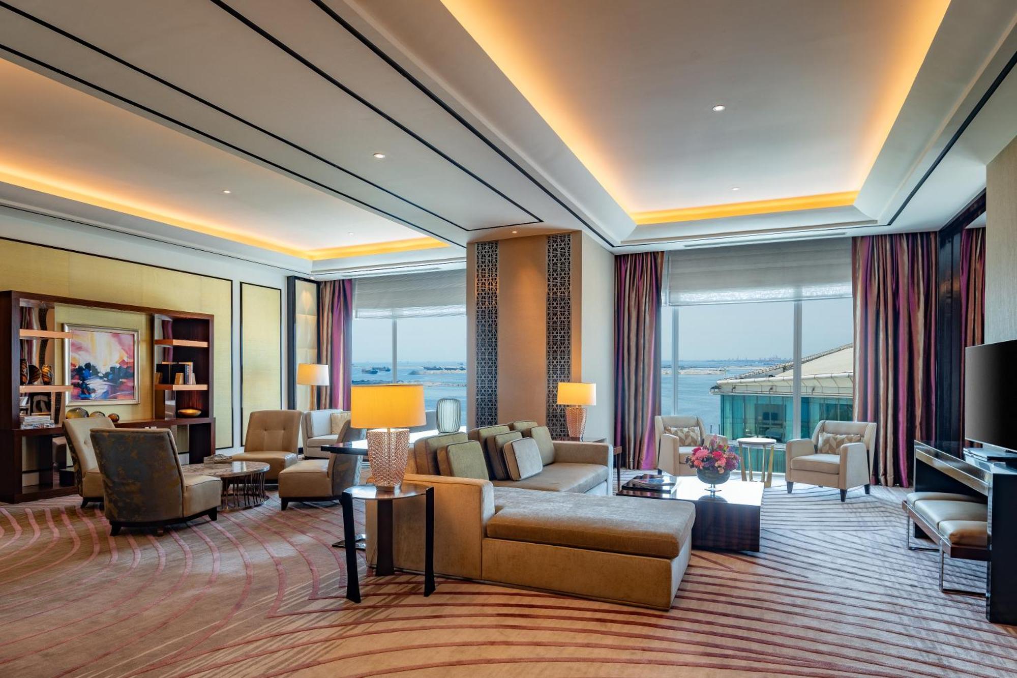 Solaire Entertainment Hotel